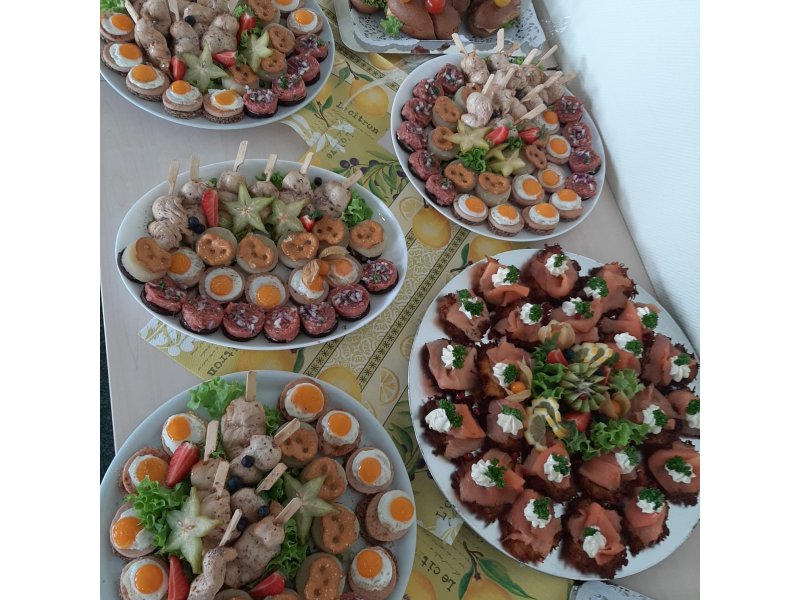 Festliche Catering-Platten