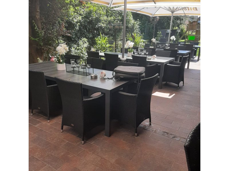 Terrassen-Bereich des Restaurants